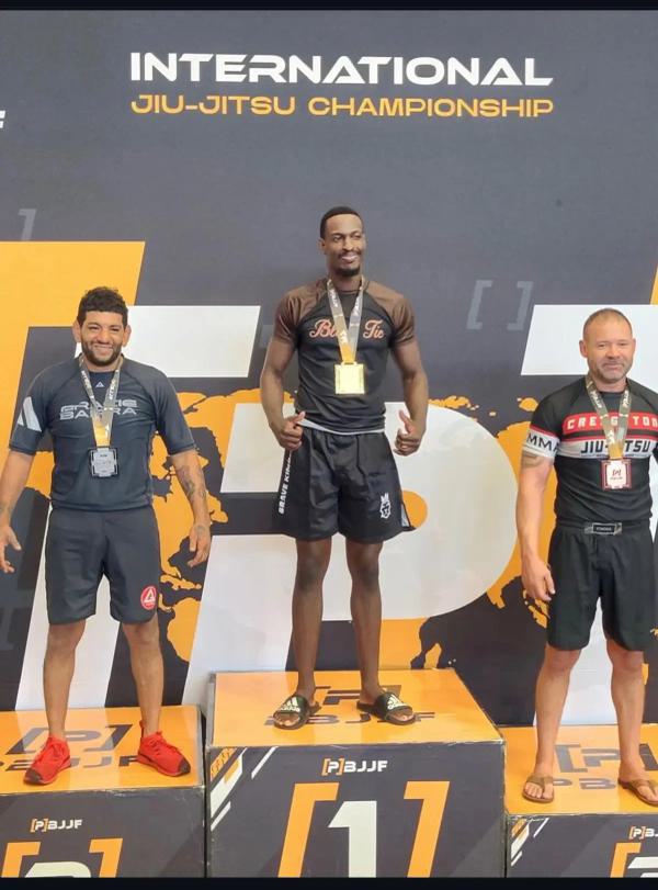 Anthony Lewis take Gold, (2) Bronze