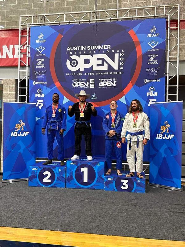 Antonio takes another gold
