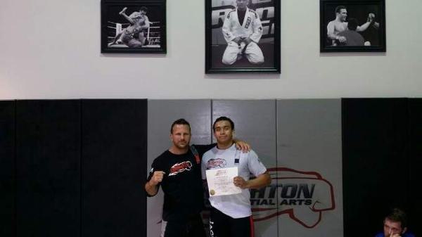 Logan Santos to YELLOW in CMMA